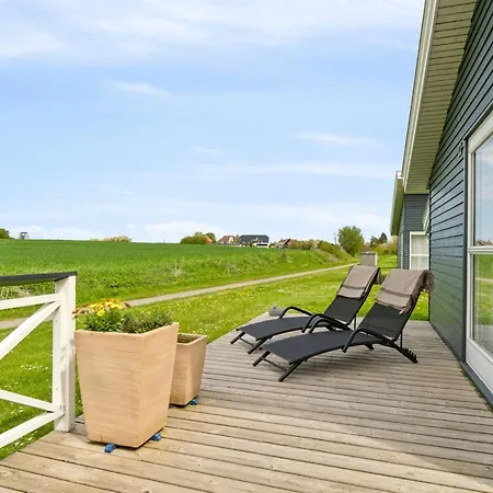 Melin - 2-8km From The Sea By Interhome Feriehus