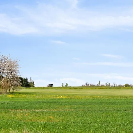 Melin - 2-8km From The Sea By Interhome