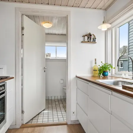 Melin - 2-8km From The Sea By Interhome Holiday home Gudhjem